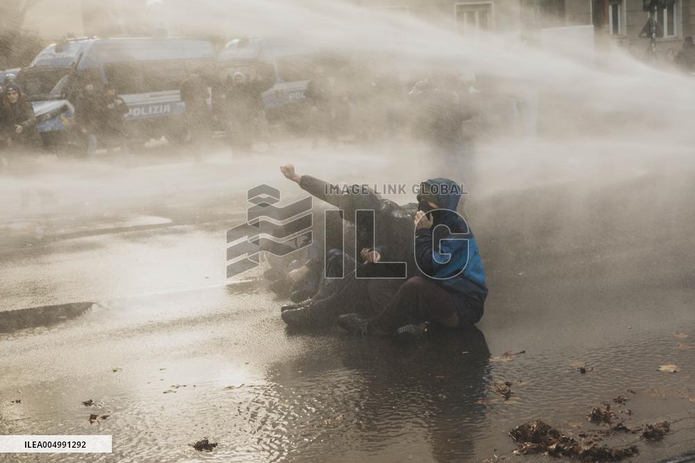 Police Raid on The Askatasuna Social Center - Turin
