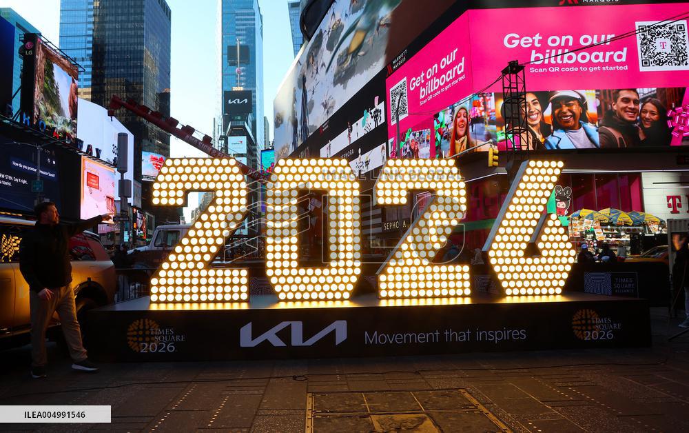 2026 Numeral Arrival in Times Square _NYC