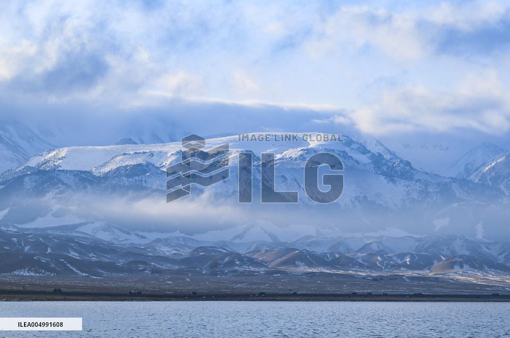 Winter Scenery At Sayram Lake - Xinjiang