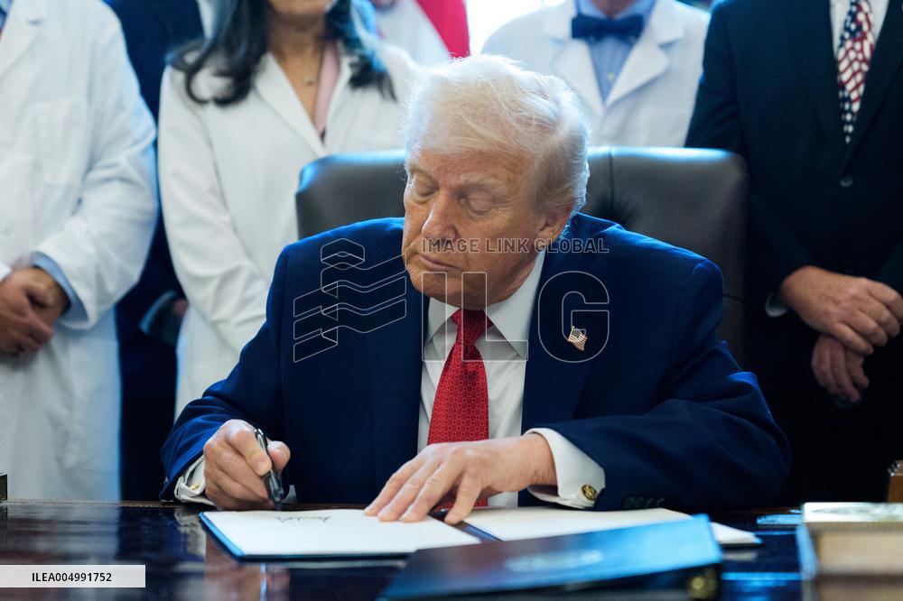 Trump Marijuana Executive Order Signing