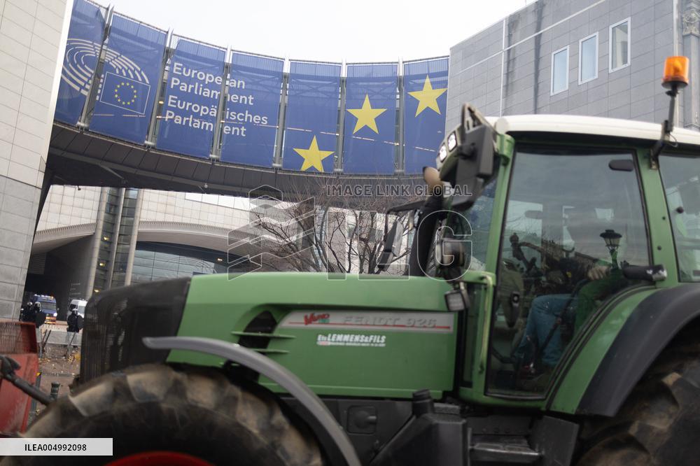 Farmers protest to denounce the reforms of the Common Agricultural Policy - Brussels