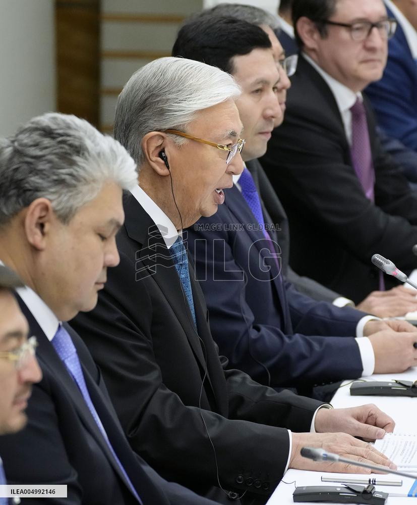 Japan, Kazakhstan agree to strengthen partnership