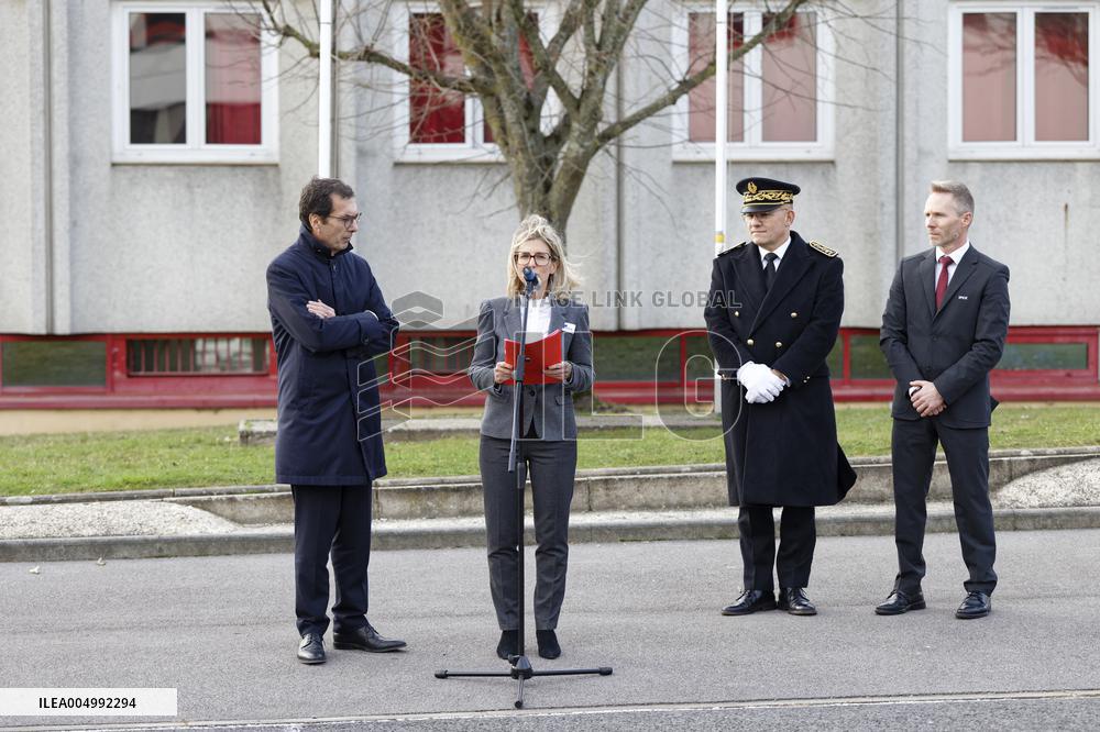 Jean-Pierre Farandou Visits To EPIDE - Margny-les-Compiegne