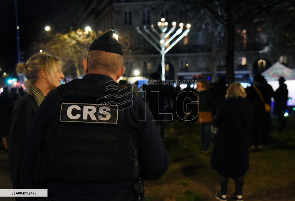 Security During The Jewish Holiday Hanukkah Lighting Ceremony In Paris