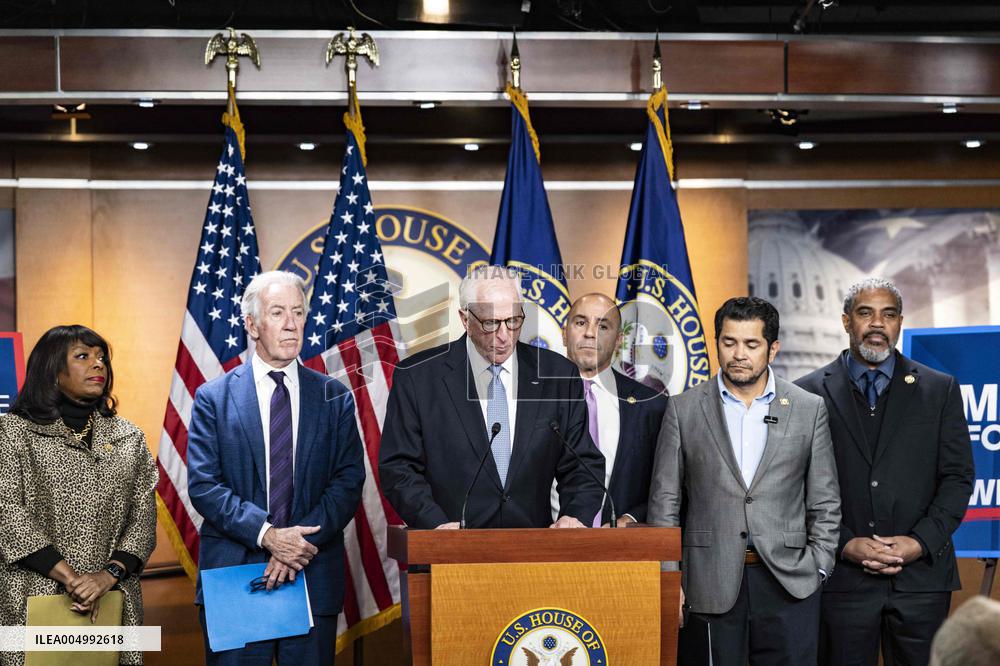 US House Democrats Press Conference on the Proposed American Affordability Bill