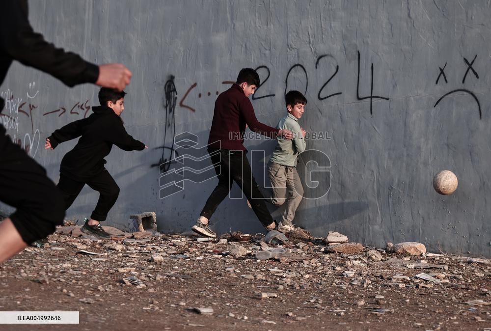 The Warmth Of Play In Erbil s Cold And Fog