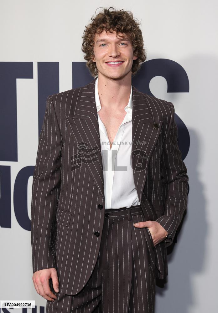 Is This Thing On Premiere - LA