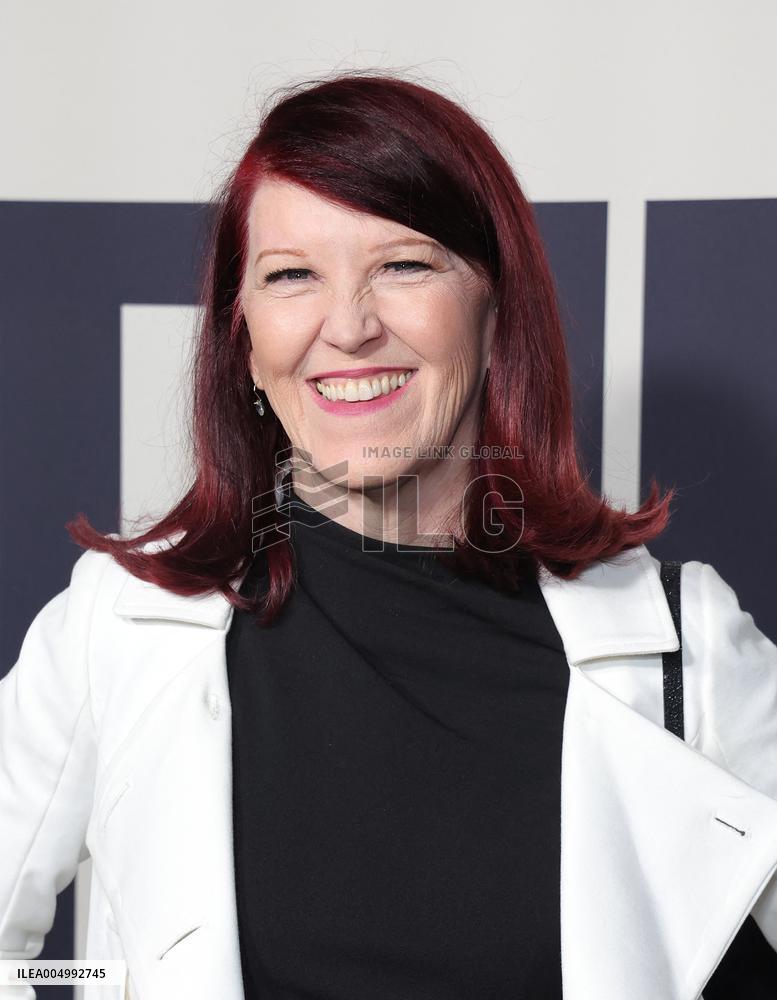 Is This Thing On Premiere - LA