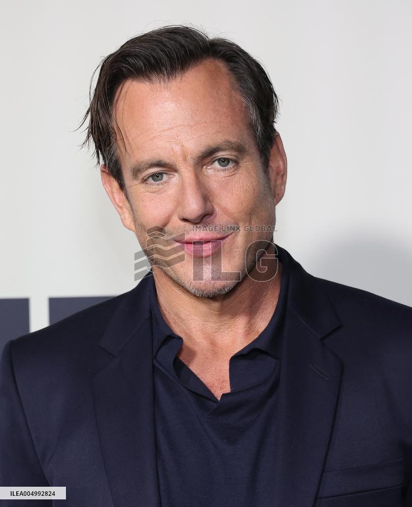 Is This Thing On Premiere - LA