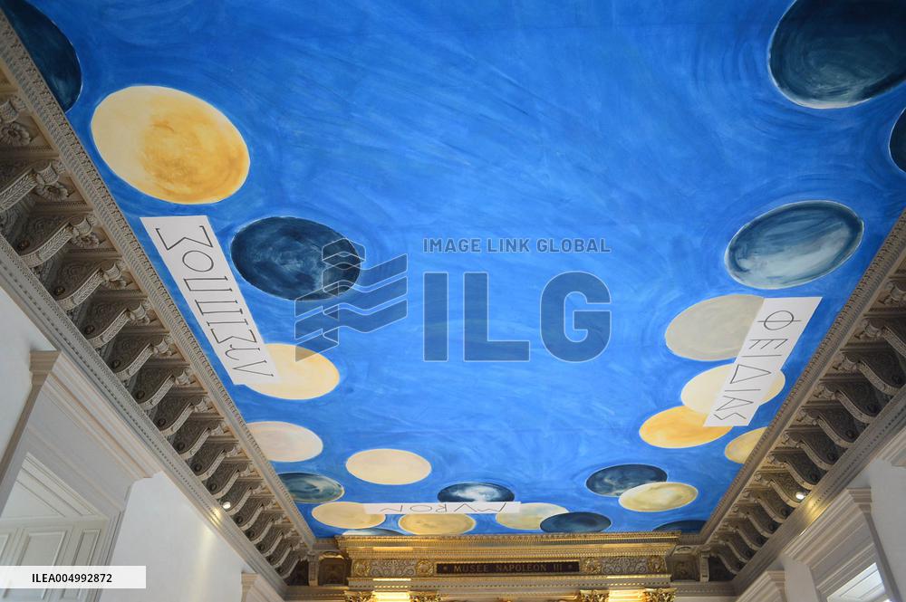 Illustrations - Louvre Museum - Paris