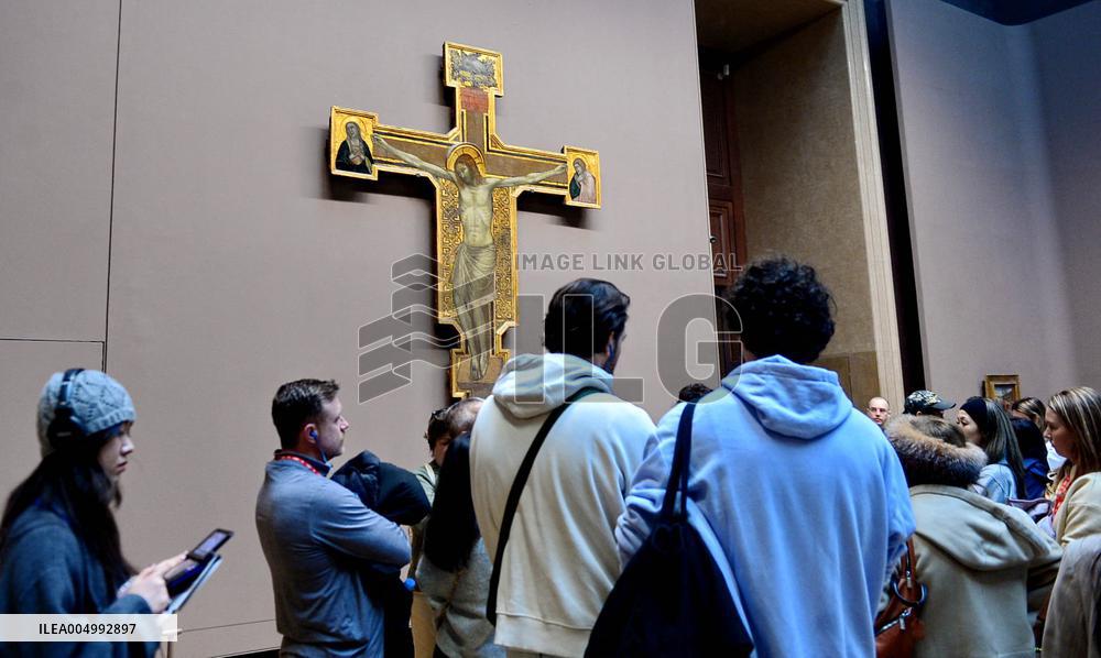 Illustrations - Louvre Museum - Paris