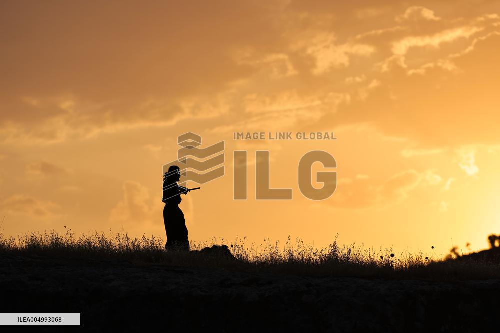 Kurdish Kung Fu Master Kawlokei's Discipline - Iraq