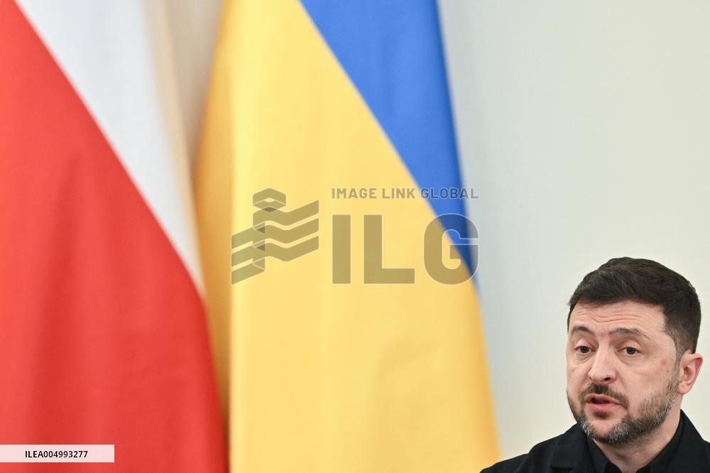 Ukrainian President Volodymyr Zelensky visits Warsaw - Poland
