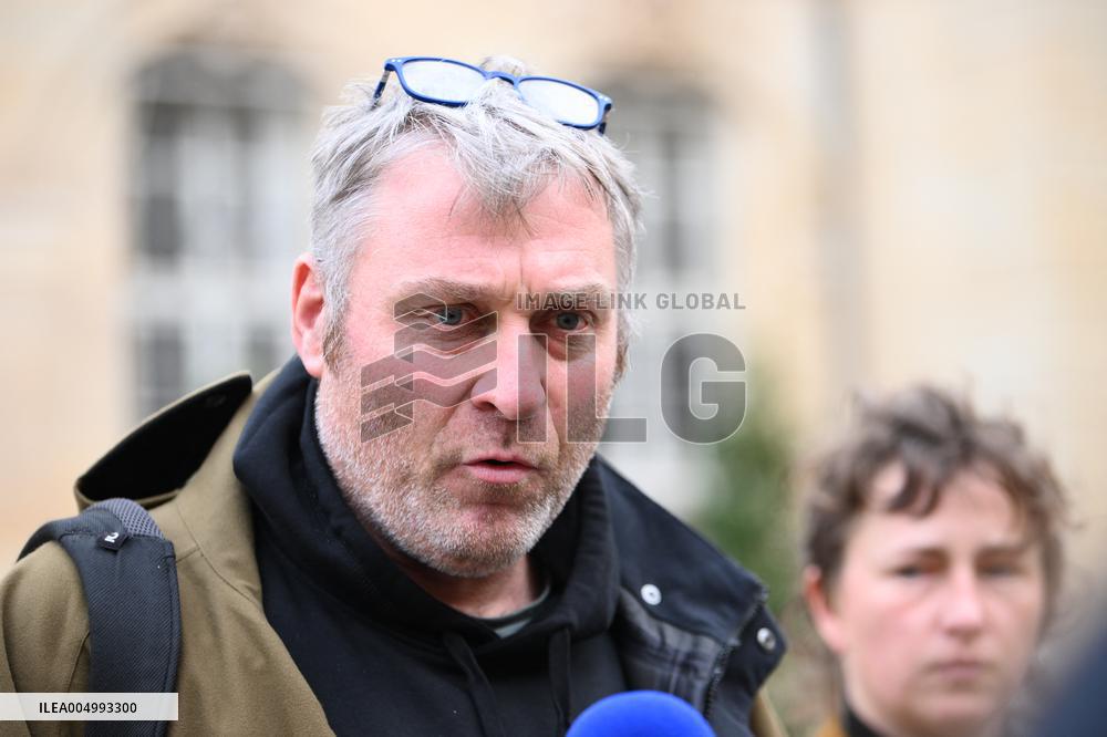 Confederation Paysanne General Secretary at the Hotel Matignon - Paris
