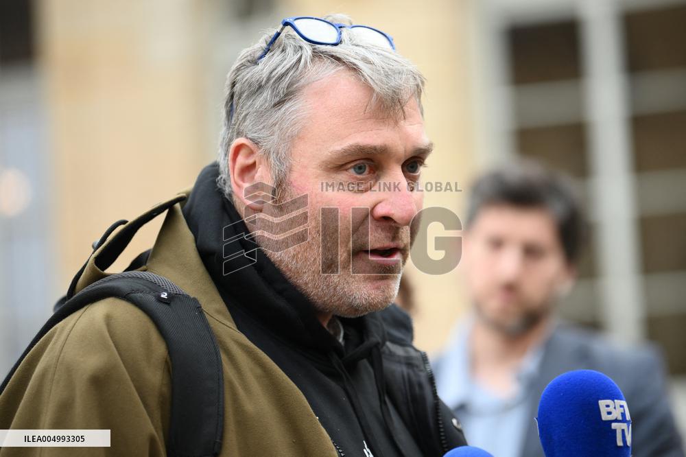 Confederation Paysanne General Secretary at the Hotel Matignon - Paris