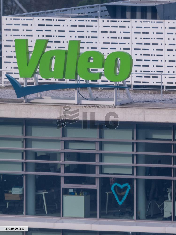 Valeo Research Center - Creteil