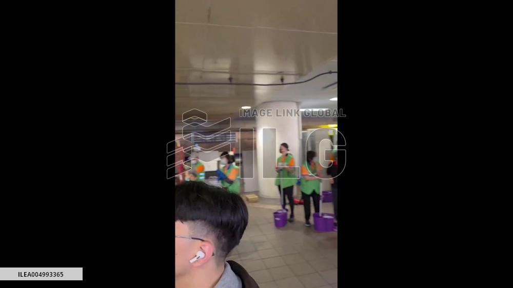 Taiwan: Knife and Smoke Grenades Attack at MRT Stations in Taipei 6