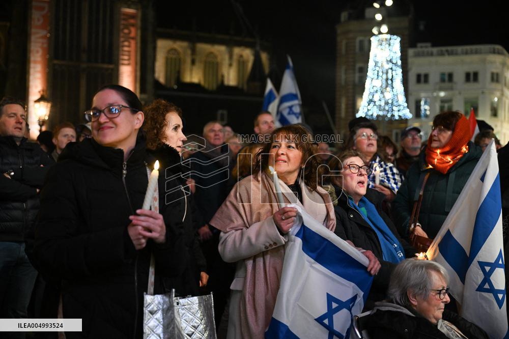 Pro-Israel Demonstration Held in Central Amsterdam