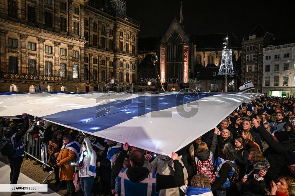 Pro-Israel Demonstration Held in Central Amsterdam
