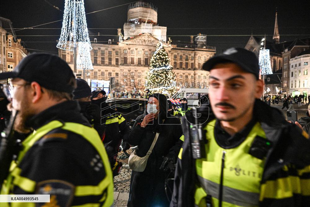 Pro-Israel Demonstration Held in Central Amsterdam