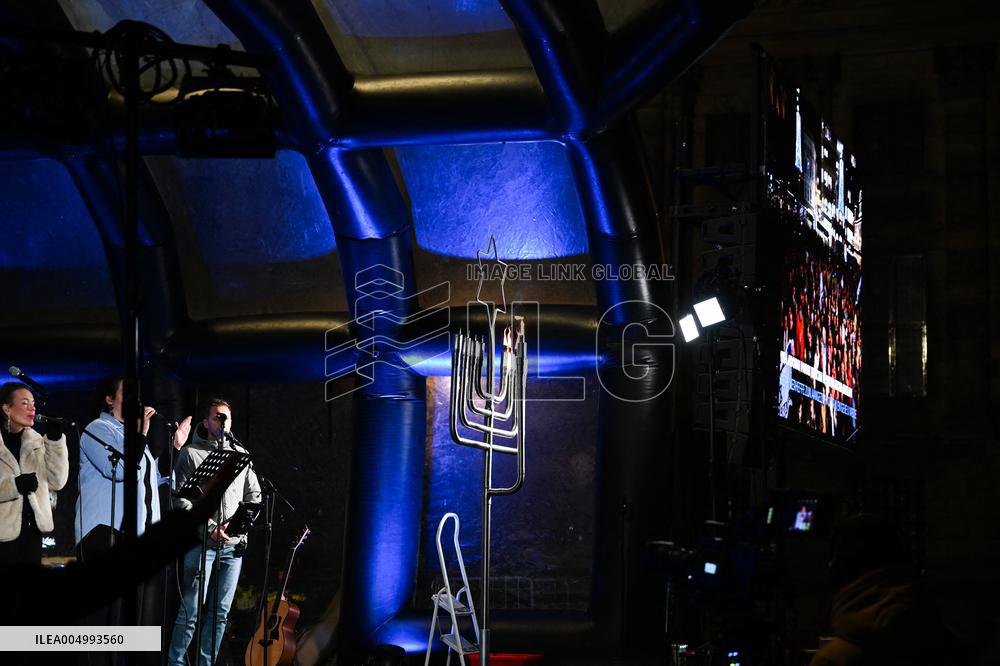 Pro-Israel Demonstration Held in Central Amsterdam