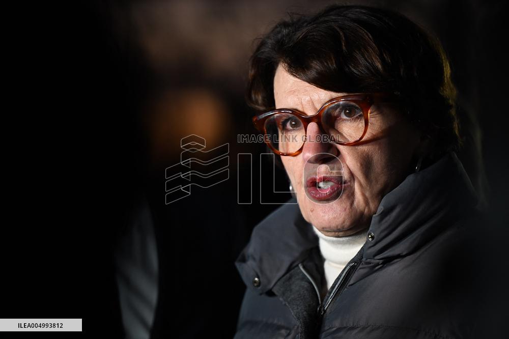 French Minister of Agriculture Visits A Farm - Yvelines