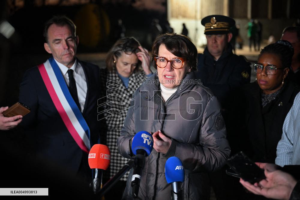 French Minister of Agriculture Visits A Farm - Yvelines