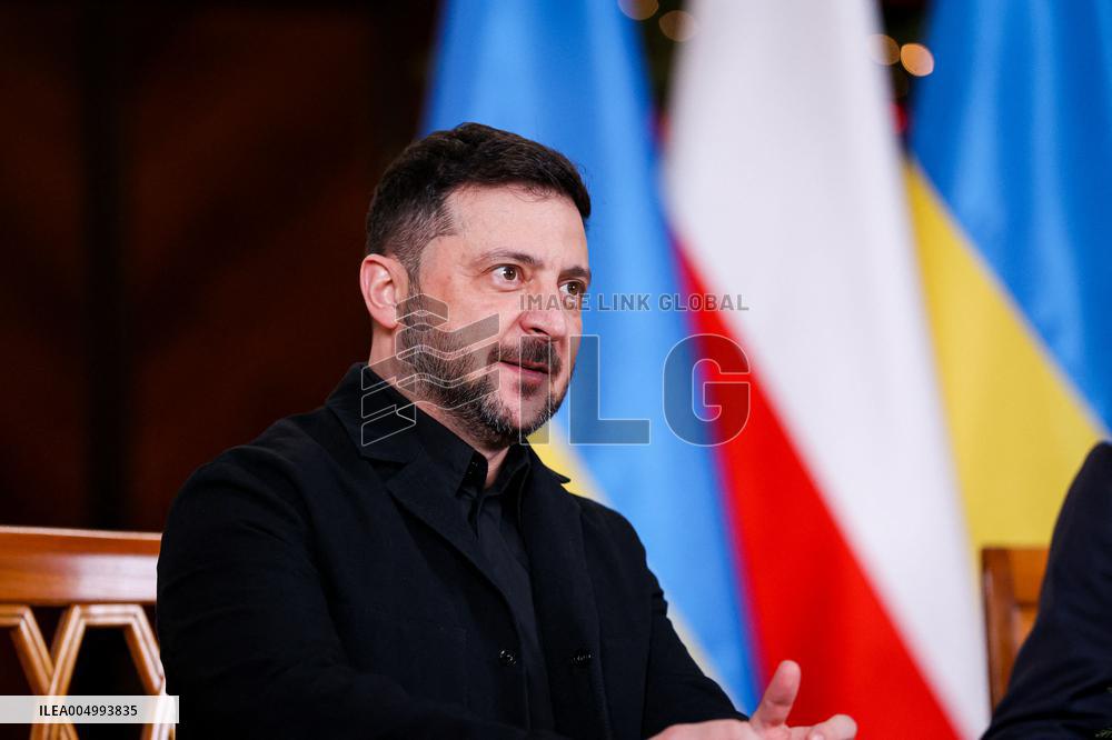 Ukrainian President Volodymyr Zelensky visits Warsaw  Poland