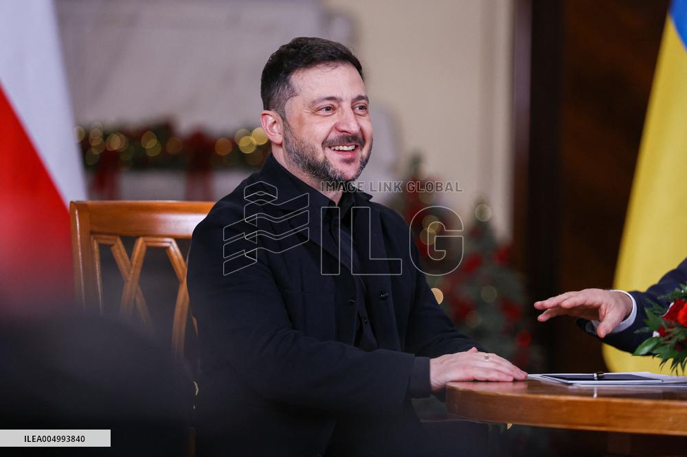 Ukrainian President Volodymyr Zelensky visits Warsaw  Poland