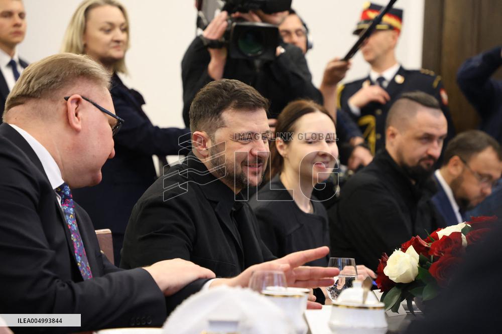 Ukrainian President Volodymyr Zelensky visits Warsaw  Poland