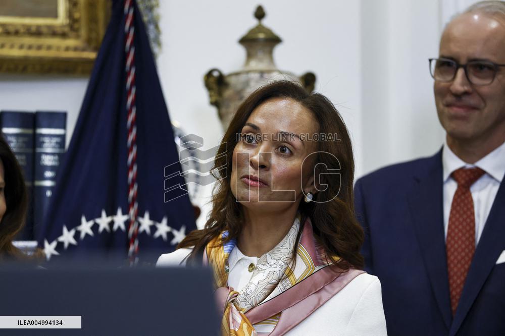 President Trump delivers remarks on lowering the prices of drugs and pharmaceuticals