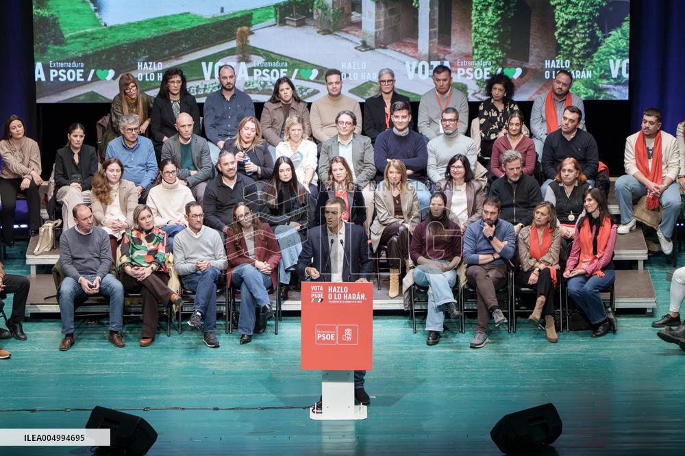 PSOE Campaign Closing Event In Villanueva de la Serena - Spain