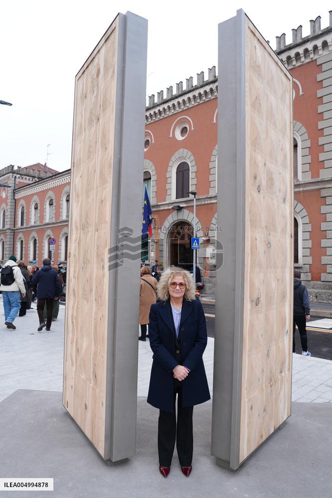 Inauguration of the Gate of Hope - Milan
