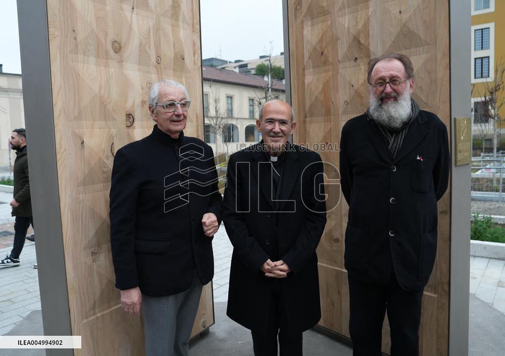 Inauguration of the Gate of Hope - Milan