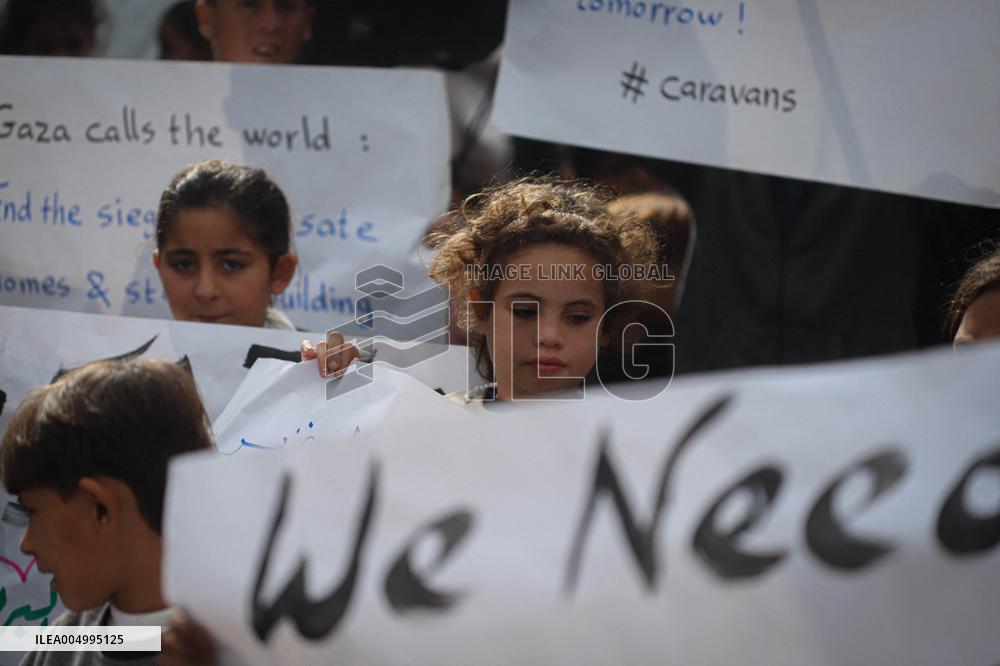 Vigil Organized By Displaced Palestinians - Jabalia