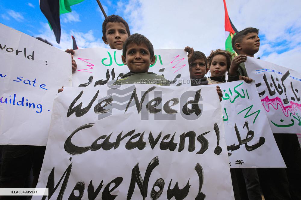 Vigil Organized By Displaced Palestinians - Jabalia