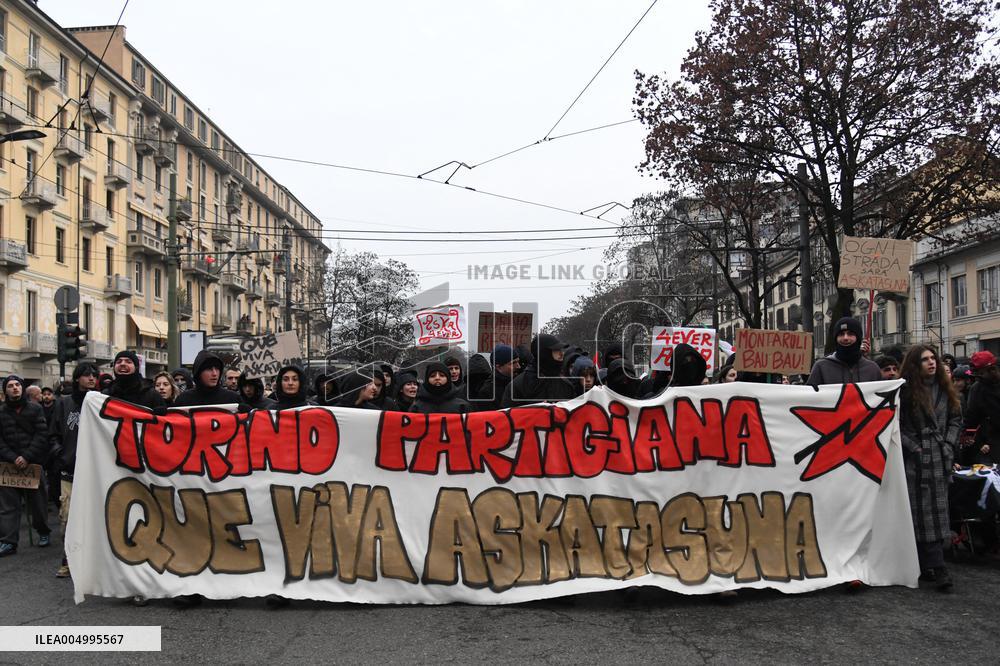 Clashes During The Protest Against The Askatasuna Eviction - Turin