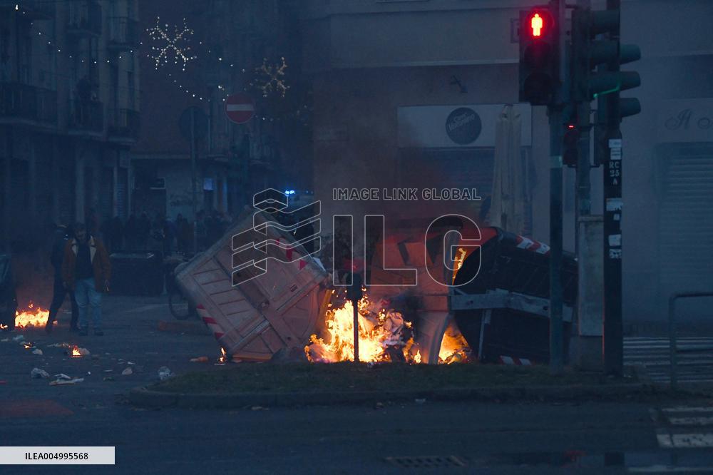 Clashes During The Protest Against The Askatasuna Eviction - Turin