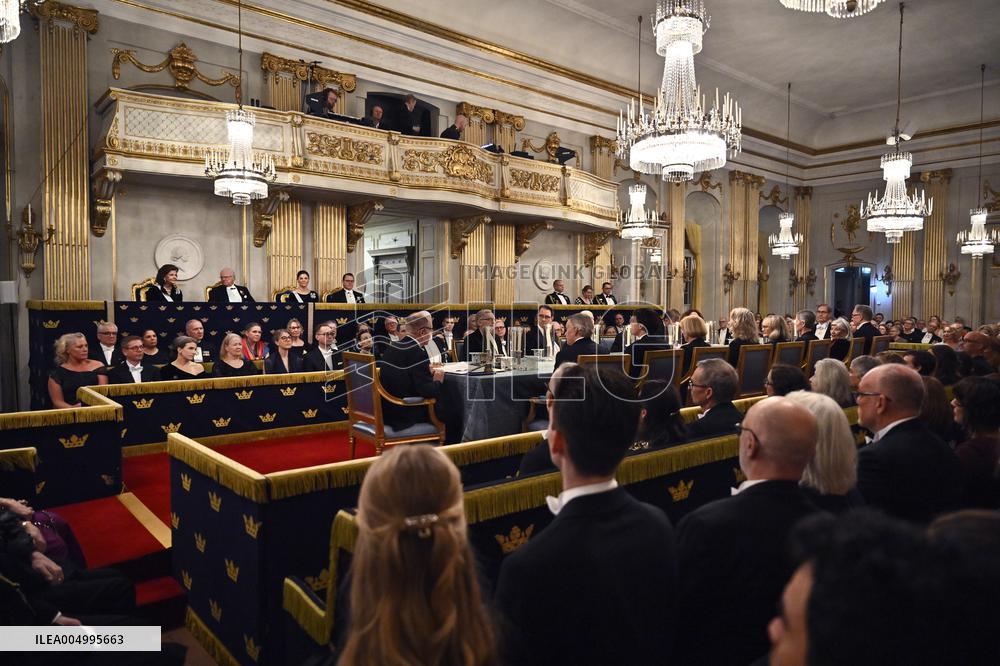 ROYALS SWEDISH ACADEMY