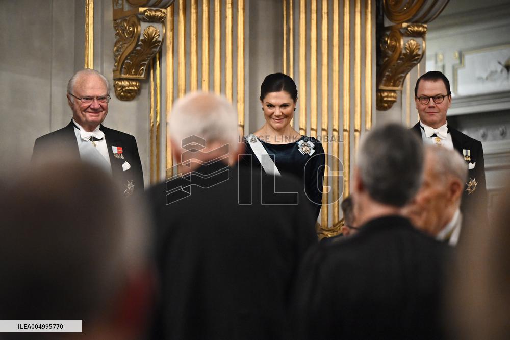 ROYALS SWEDISH ACADEMY