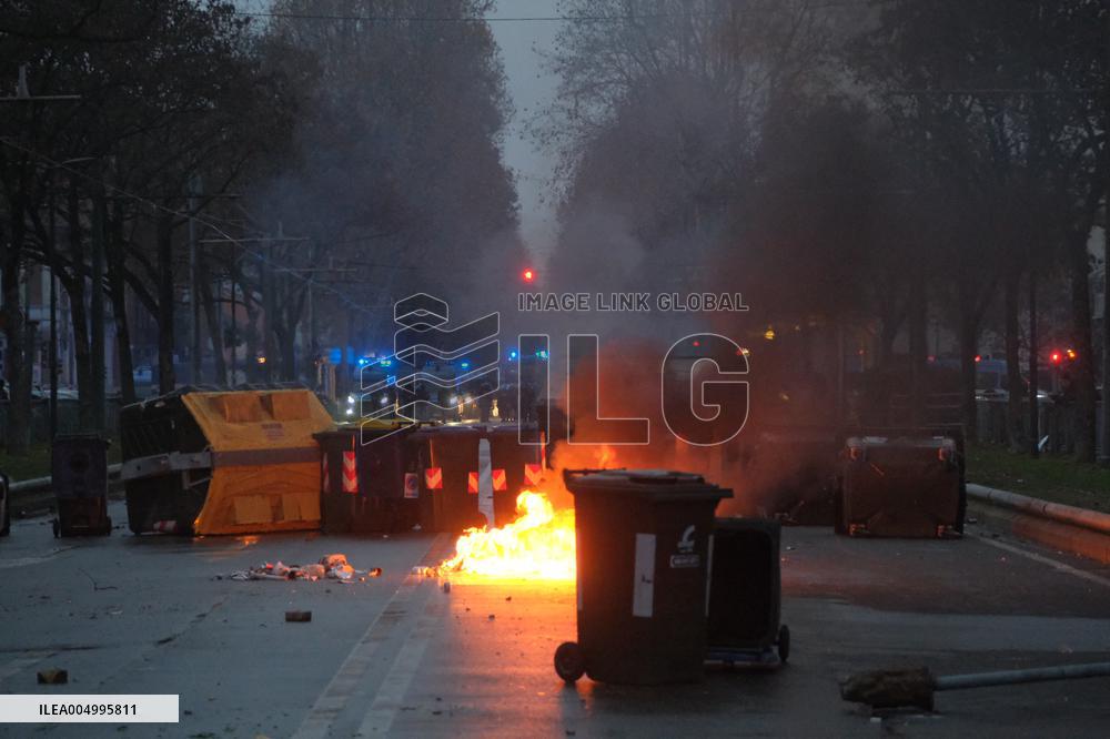Clashes During The Protest Against The Askatasuna Eviction - Turin