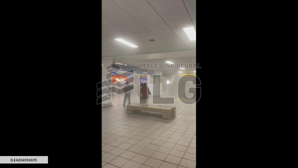 Taiwan: Knife and Smoke Grenades Attack at MRT Stations in Taipei 7