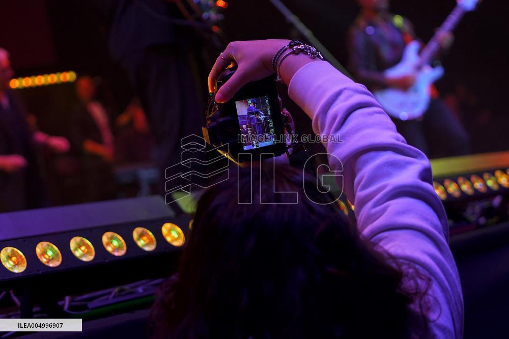 Two Voices and One History” Tour - Madrid