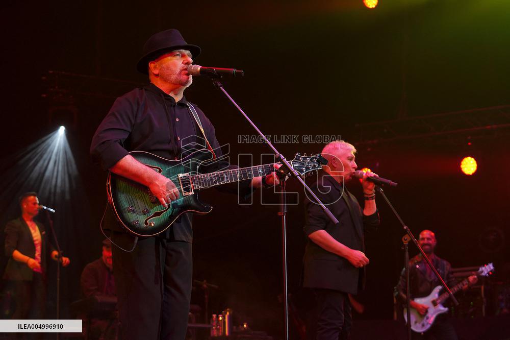 Two Voices and One History” Tour - Madrid