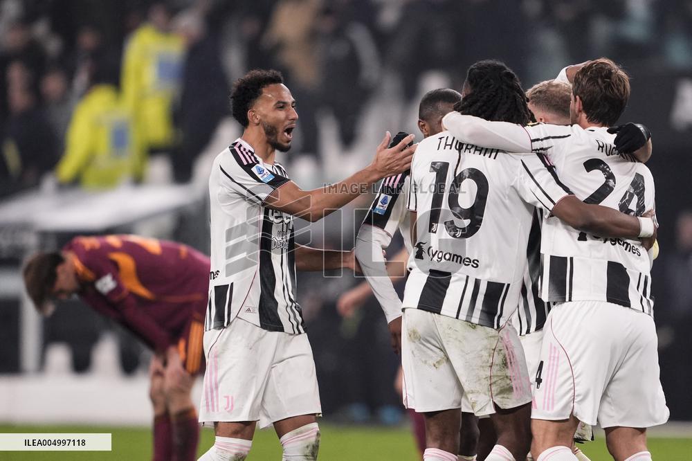 Serie A - Juventus v Roma