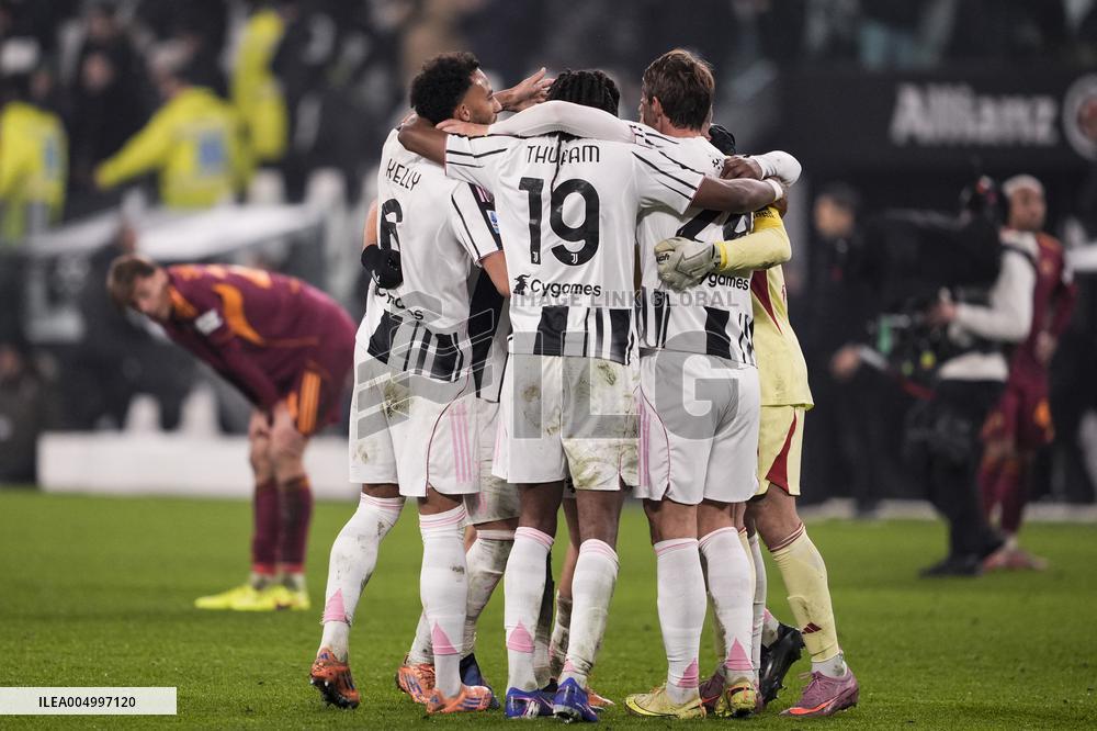 Serie A - Juventus v Roma