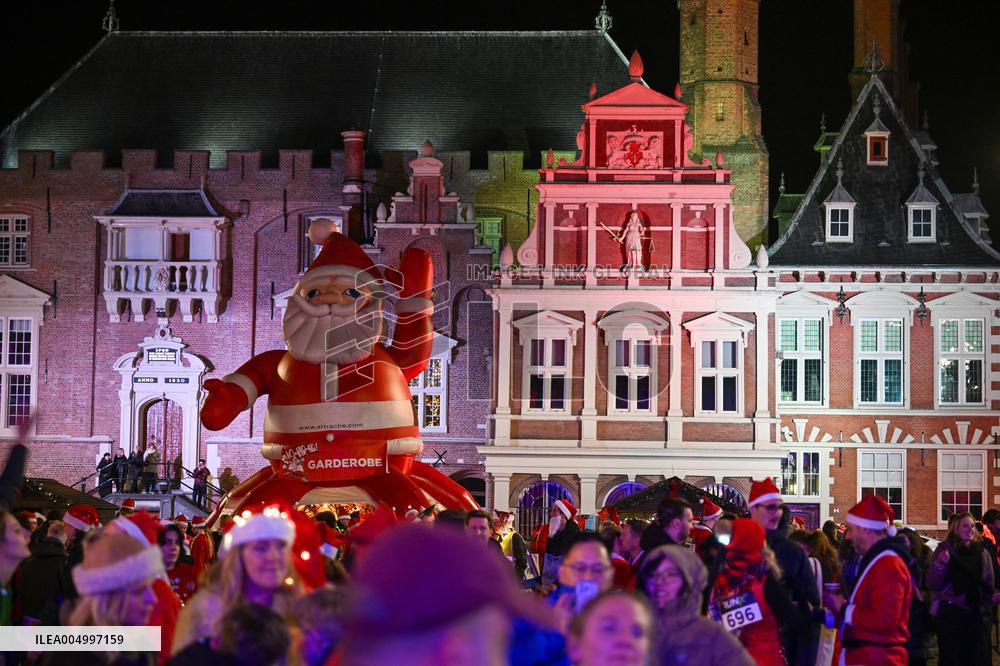 Charity Fun Run Through Haarlem Streets - Netherlands