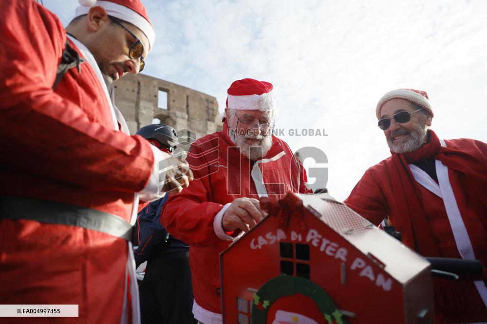 Christmas Race Held For Children's Oncology - Rom