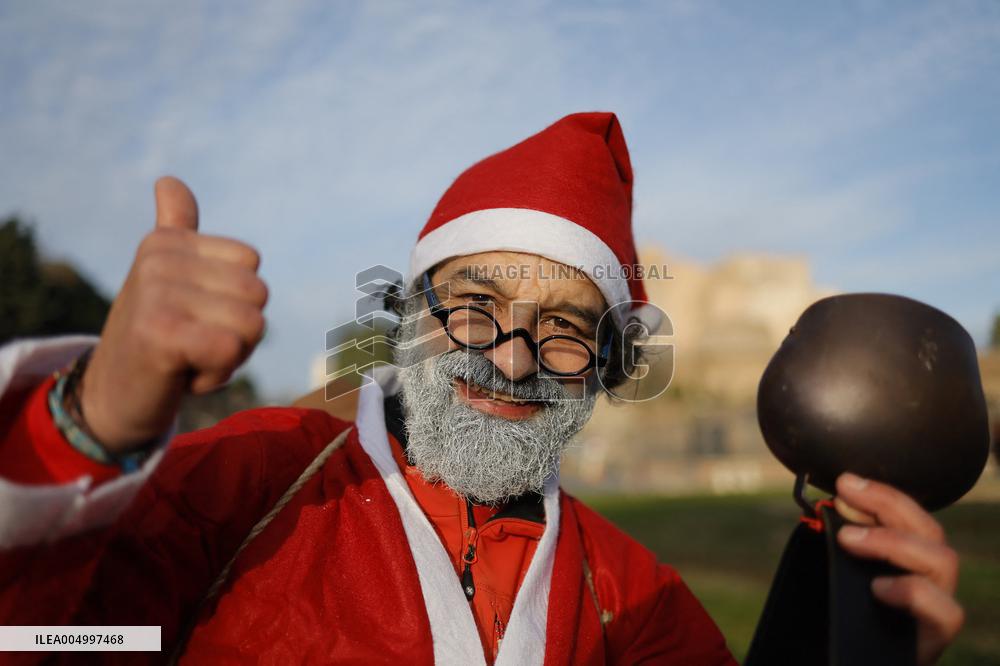 Christmas Race Held For Children's Oncology - Rom