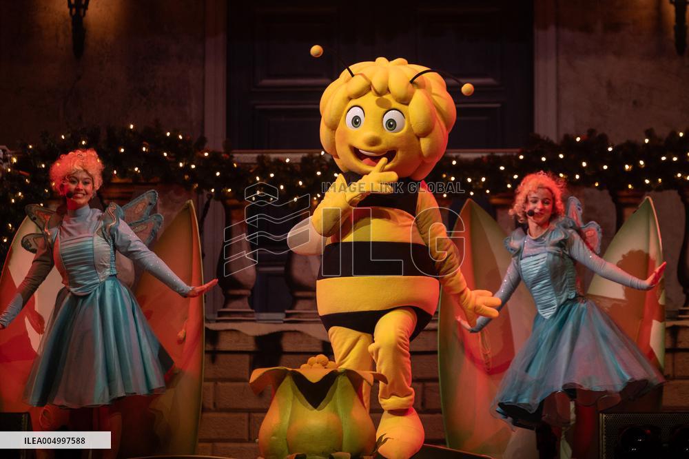 Premiere of Gi-Ga Gantische Christmas Show - Rotterdam